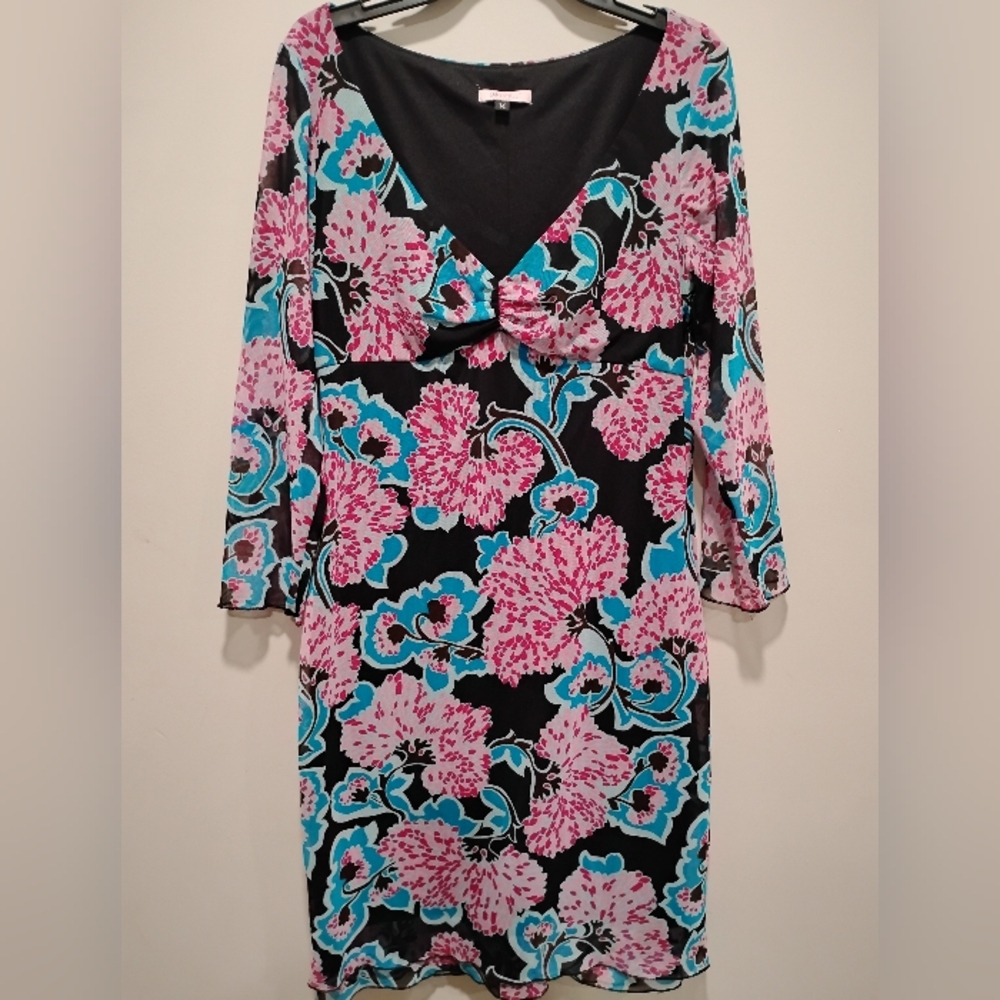 Floral V-Neck Janestreet Dress Size M - Black, Pink, Blue